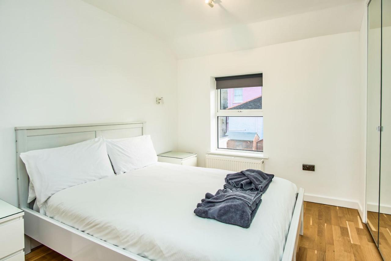 Pebble Cottage Ventnor Esterno foto